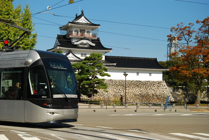 路面電車（セントラム２）