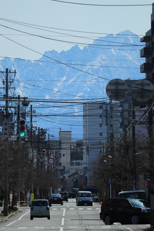 まちなかからの立山連峰