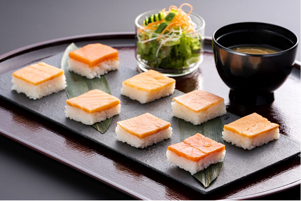 Masu Sushi Tasting Set