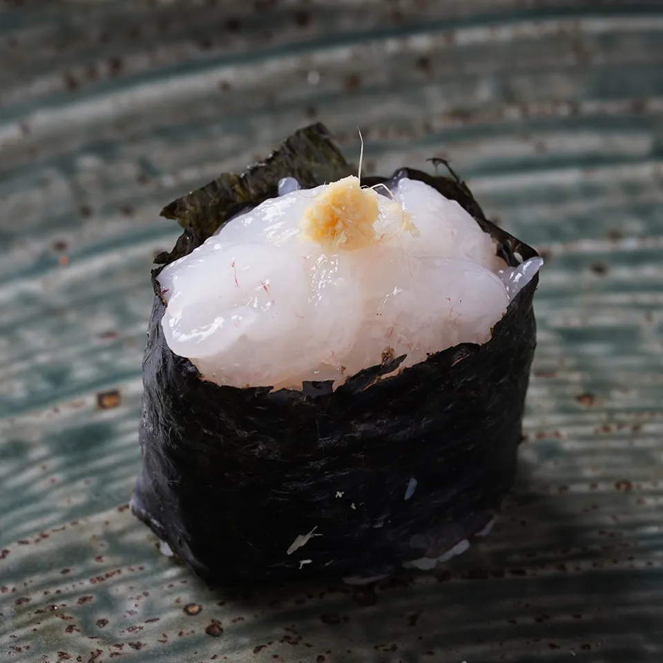 White shrimp gunkan maki