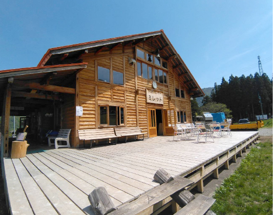 あわすのスキー場駐車場