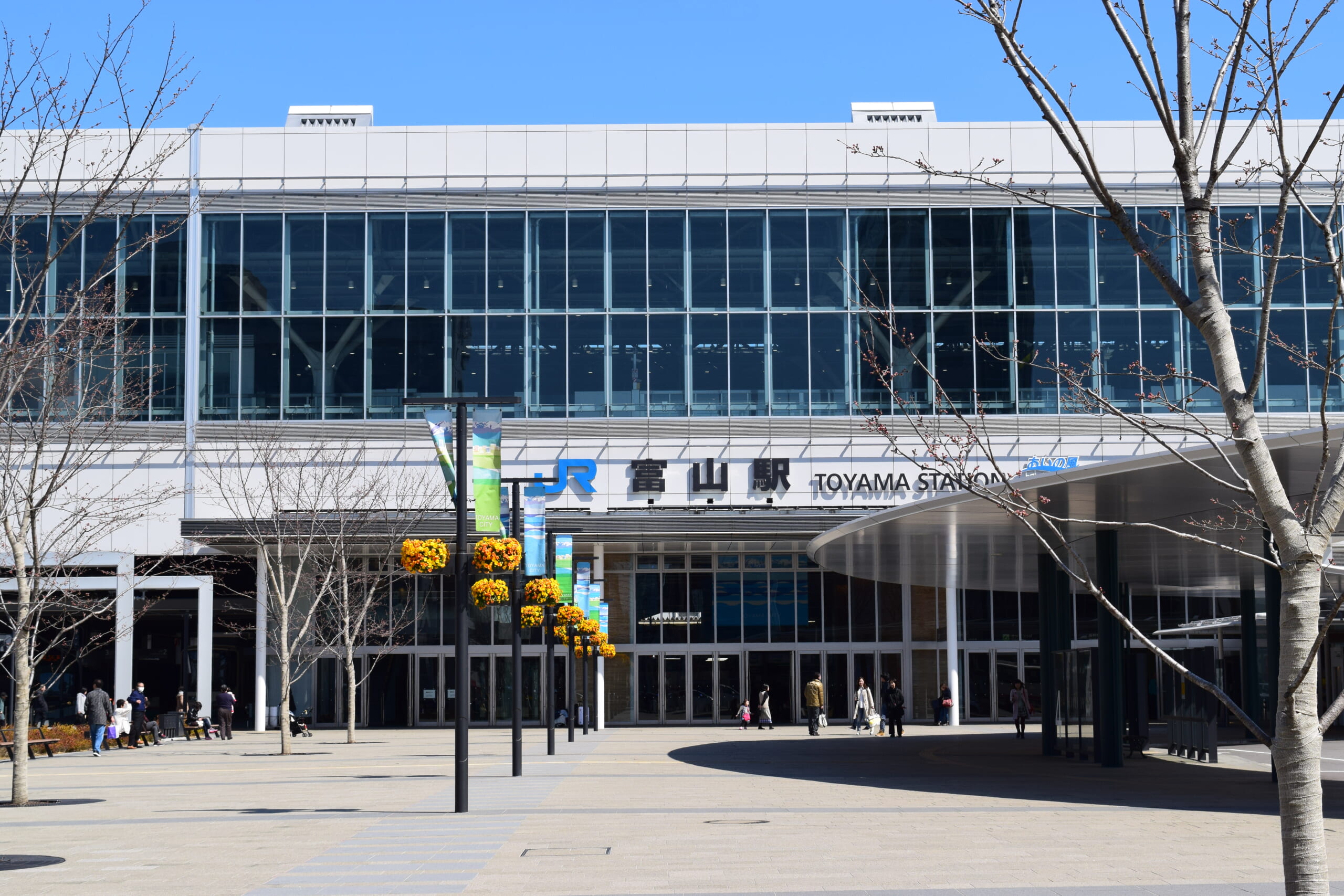 富山駅