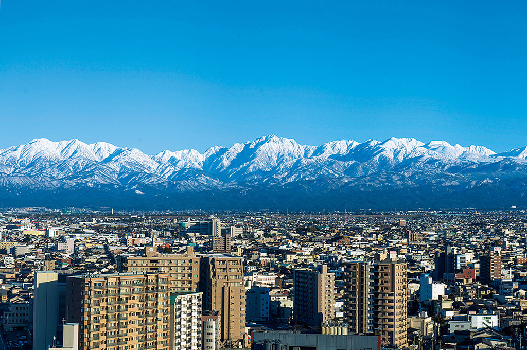富山市役所展望塔