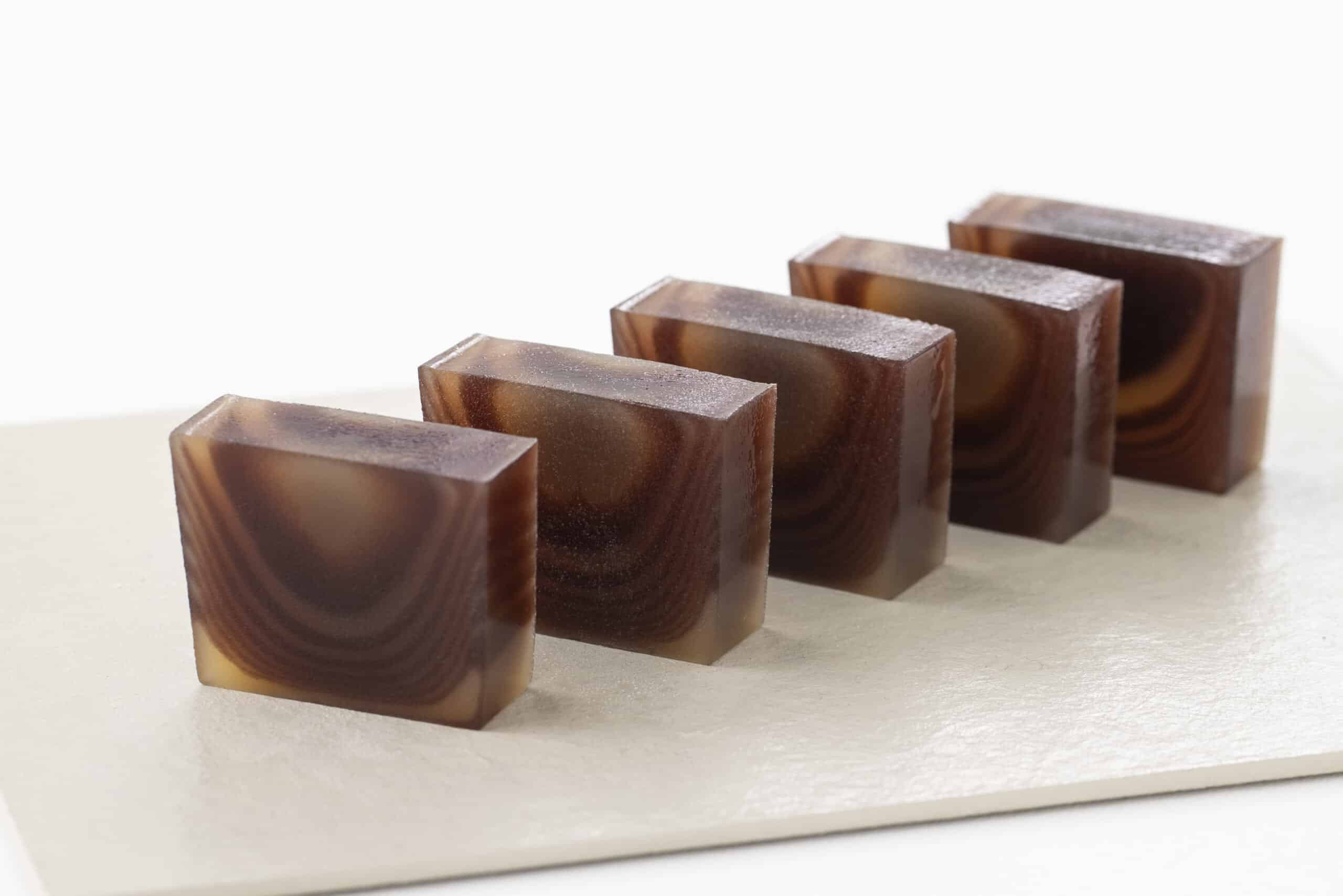 Mokume Yokan (wood grain patterned sweet bean jelly) / Suzuki-tei