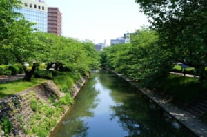 松川べり